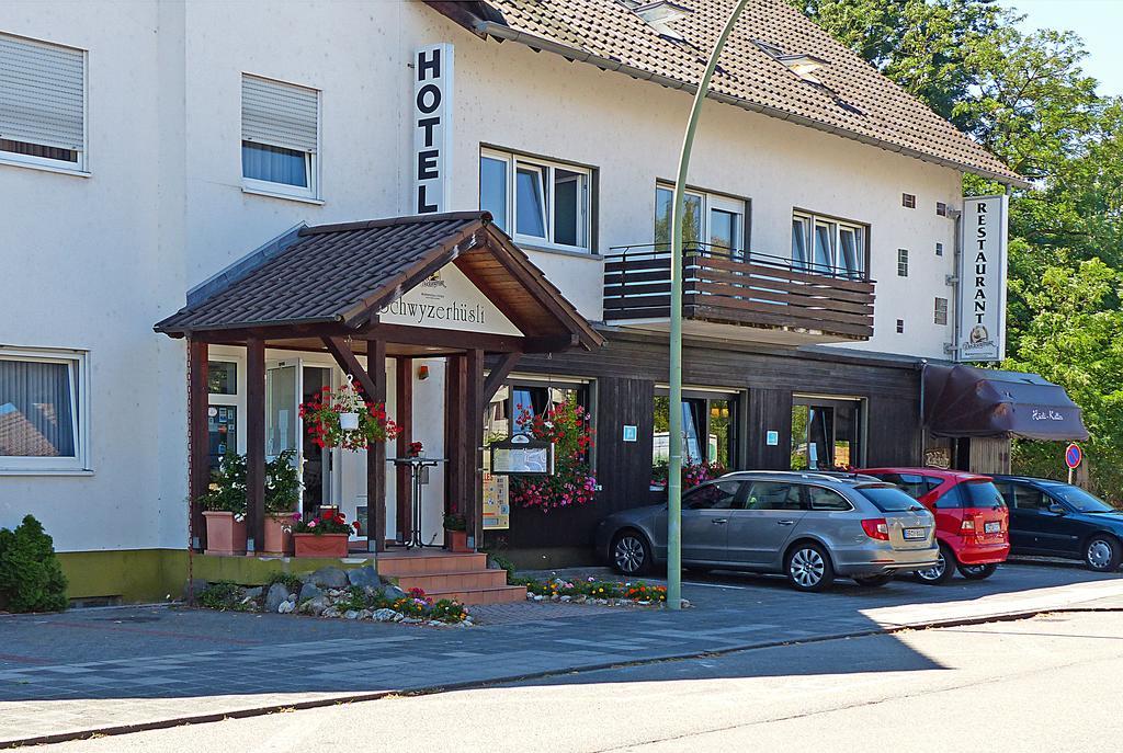 Hotel Donnici im Schwyzerhüsli Viernheim Exterior foto