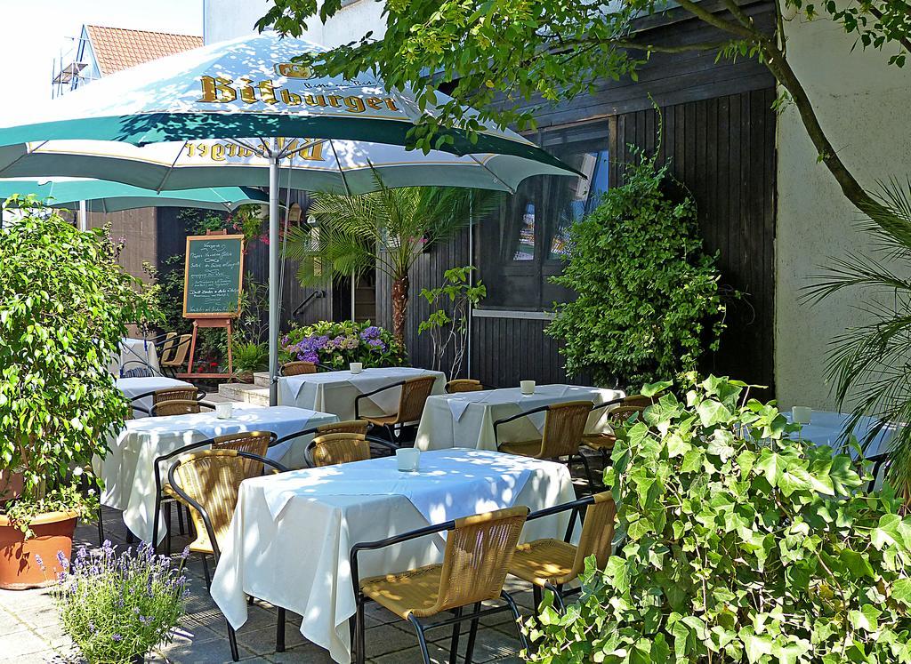 Hotel Donnici im Schwyzerhüsli Viernheim Exterior foto